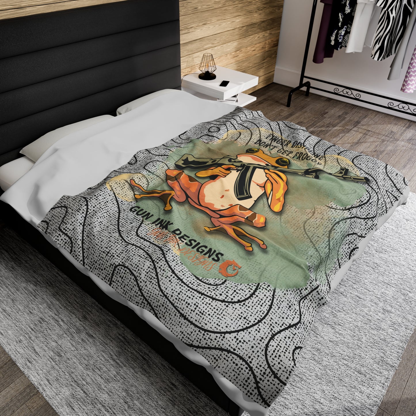 Velveteen Plush Blanket - Don't Get Froggy