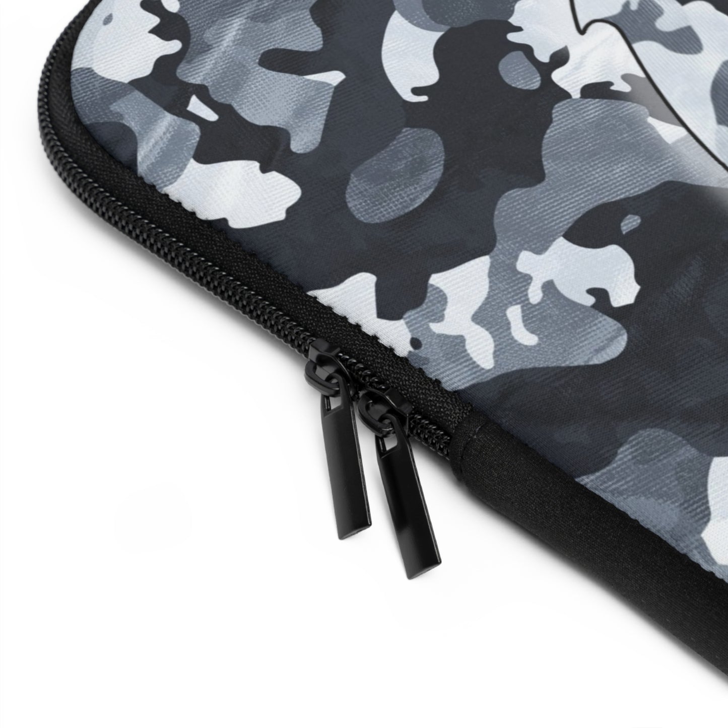 Stylish Camo Laptop Sleeve - Trendy Protective Case for Tech Lovers