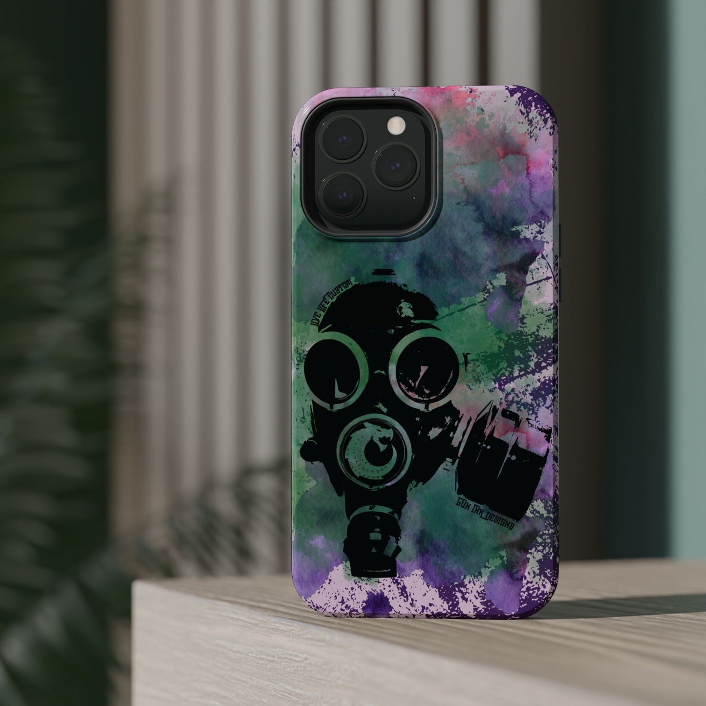 Magnetic Tough Cases - Gas Mask