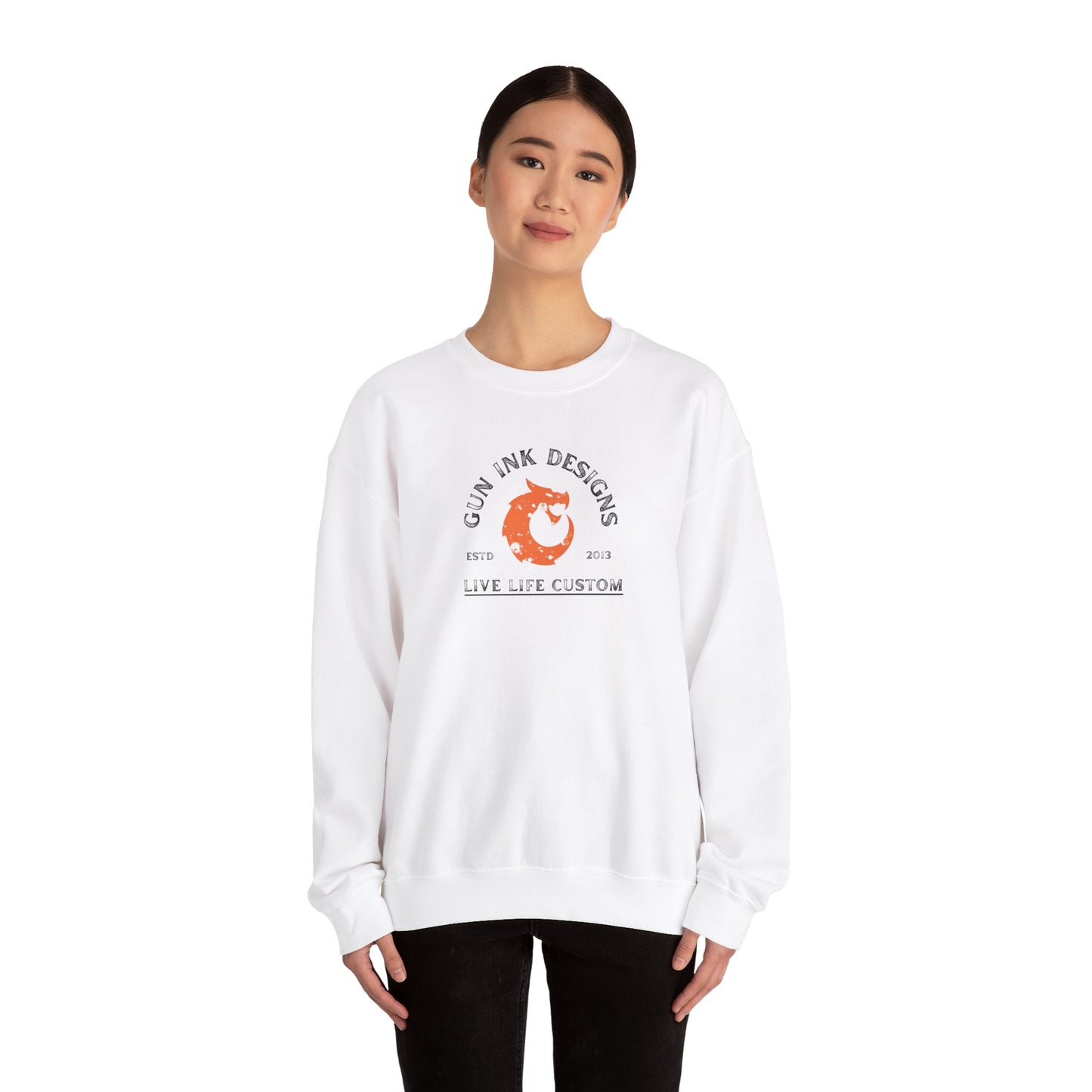 Heavy Blend™ Crewneck Sweatshirt - Classic Style