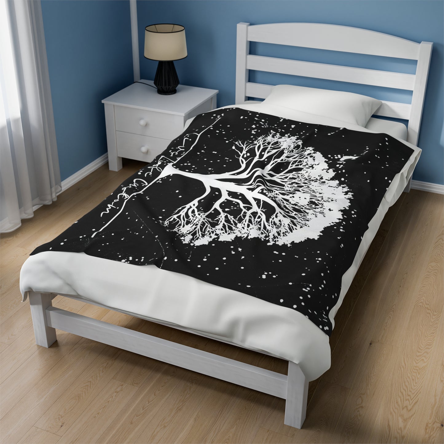 Velveteen Plush Blanket - The White Tree