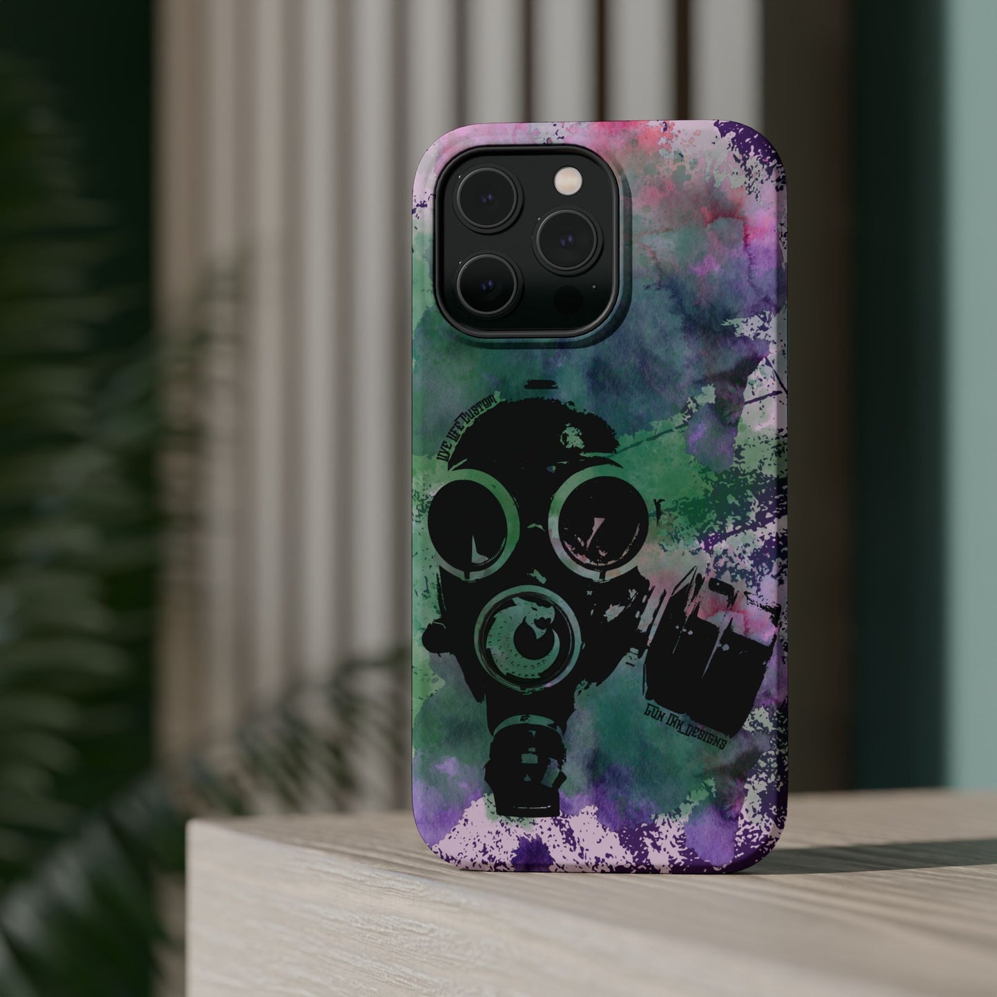 Magnetic Tough Cases - Gas Mask
