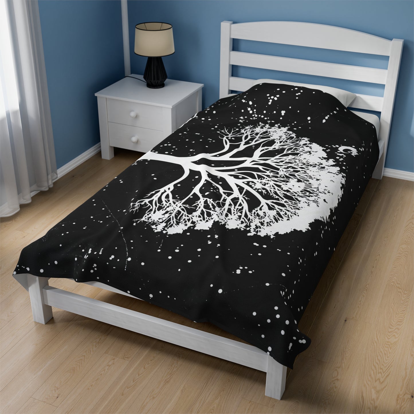 Velveteen Plush Blanket - The White Tree
