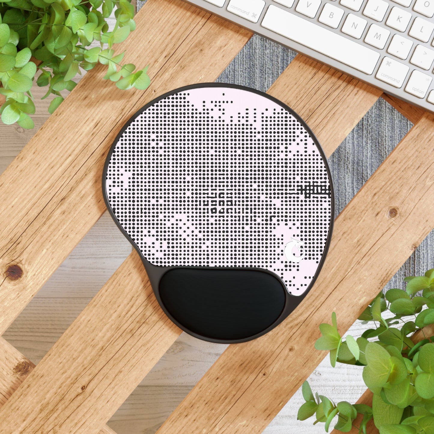 Mouse Pad With Wrist Rest - Pink Tech