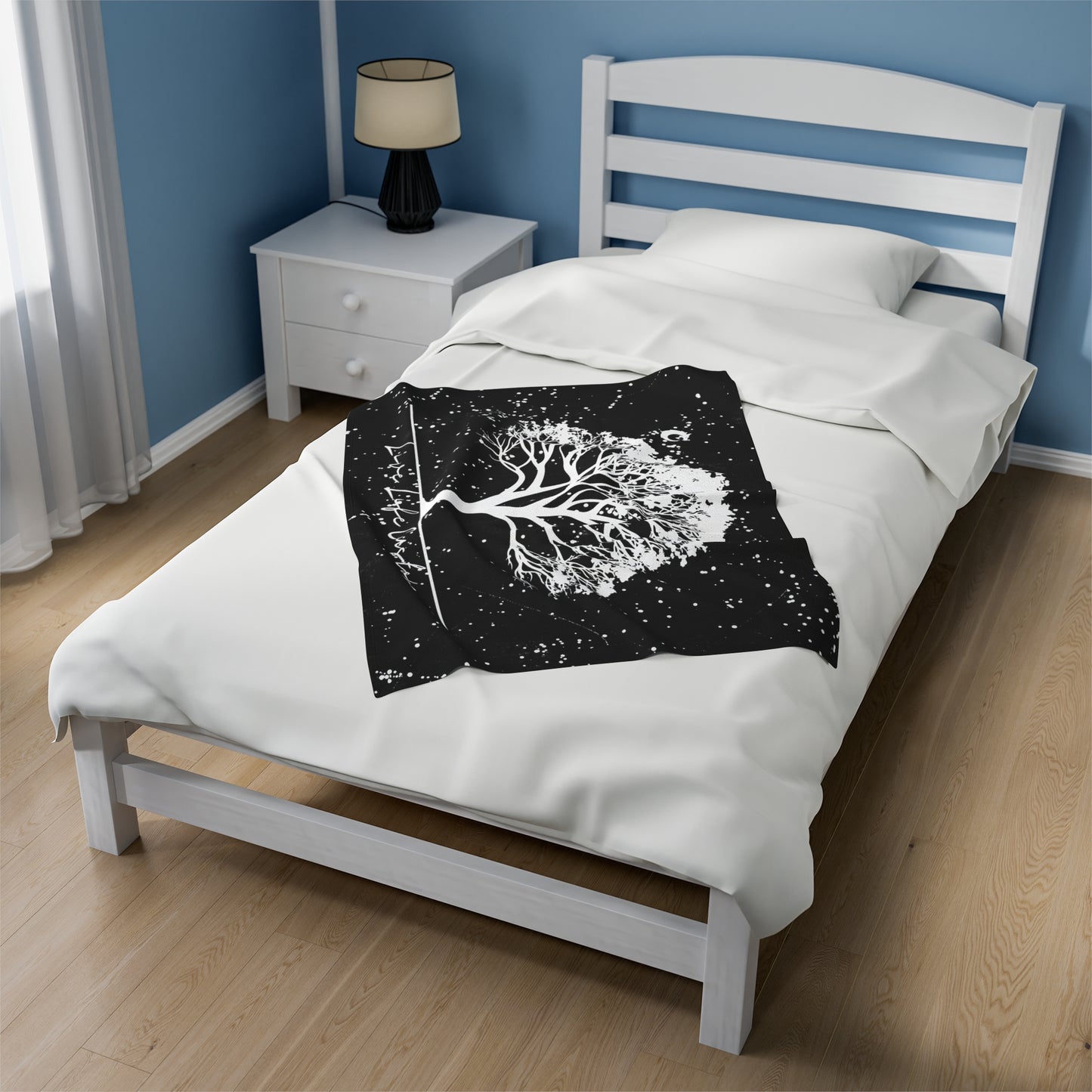 Velveteen Plush Blanket - The White Tree